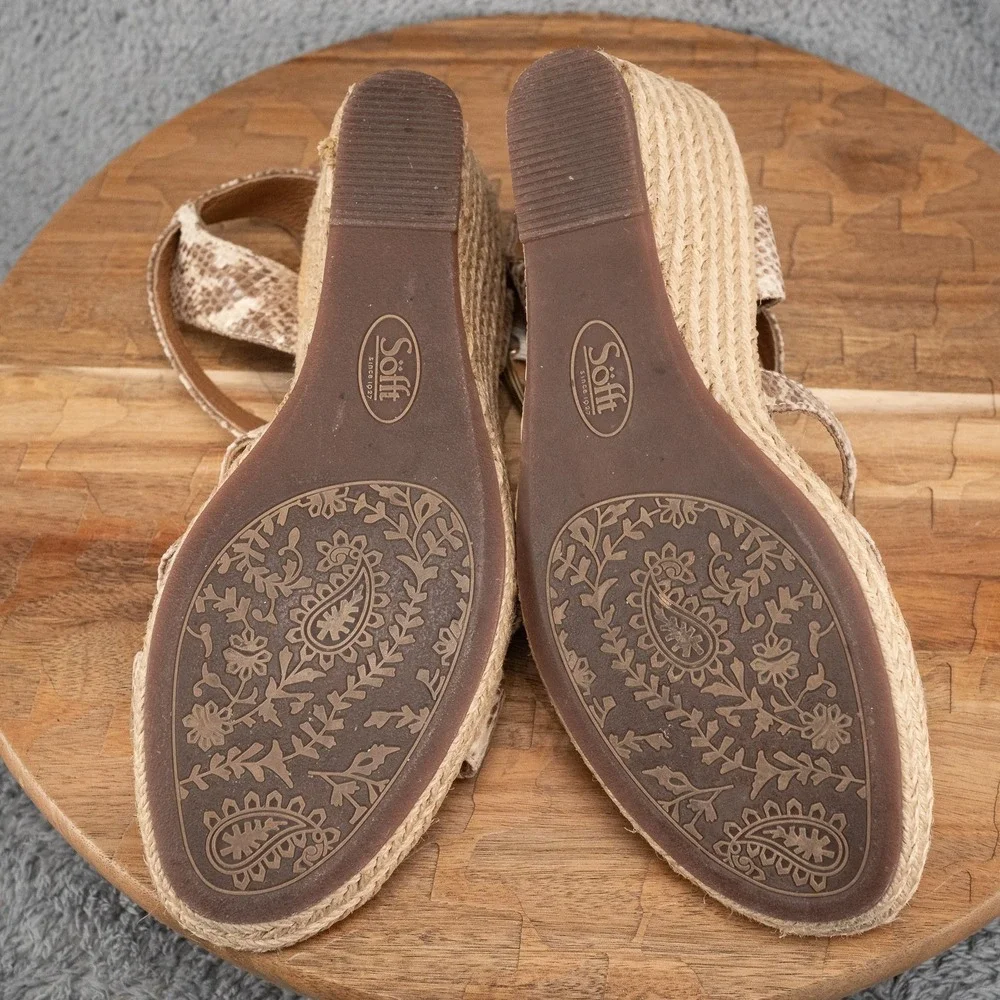 SOFFT Women's Inez Wedge Espadrille Sandal  9M / Sand Snake 1291955 Heel 3